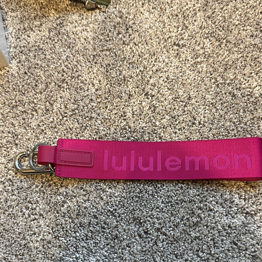 lululemon athletica Hot Pink Wide Strap Key/Card Holder